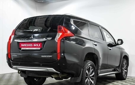 Mitsubishi Pajero Sport III рестайлинг, 2018 год, 3 030 000 рублей, 5 фотография