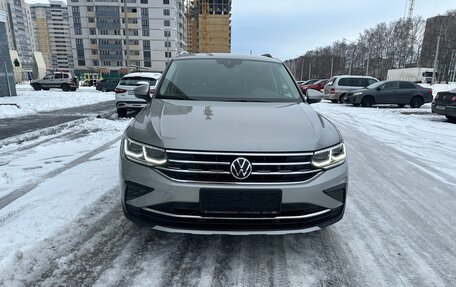 Volkswagen Tiguan II, 2020 год, 3 500 000 рублей, 5 фотография