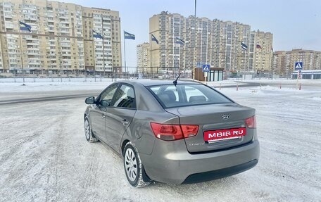 KIA Cerato III, 2010 год, 645 000 рублей, 6 фотография