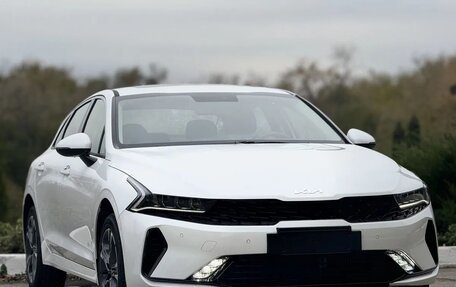 KIA K5, 2024 год, 3 740 000 рублей, 2 фотография