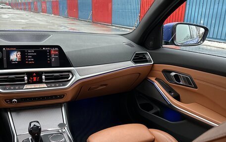 BMW 3 серия, 2019 год, 5 300 000 рублей, 16 фотография