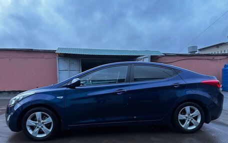 Hyundai Elantra V, 2011 год, 890 000 рублей, 3 фотография