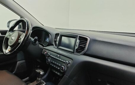 KIA Sportage IV рестайлинг, 2018 год, 2 199 000 рублей, 9 фотография