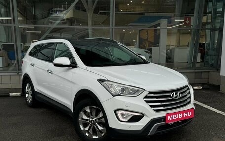 Hyundai Santa Fe III рестайлинг, 2013 год, 2 120 000 рублей, 2 фотография