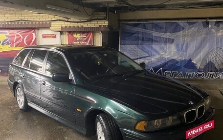 BMW 5 серия, 2001 год, 880 000 рублей, 4 фотография