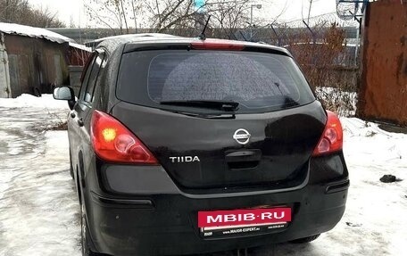 Nissan Tiida, 2010 год, 780 000 рублей, 3 фотография