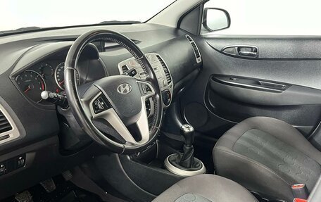 Hyundai i20 IB рестайлинг, 2010 год, 779 000 рублей, 11 фотография