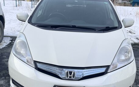 Honda Fit Shuttle I рестайлинг, 2011 год, 1 220 000 рублей, 2 фотография