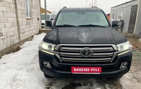 Toyota Land Cruiser 200, 2016 год, 4 500 000 рублей, 1 фотография