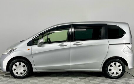 Honda Freed I, 2012 год, 1 190 000 рублей, 8 фотография