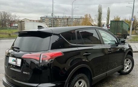 Toyota RAV4, 2018 год, 3 000 000 рублей, 3 фотография