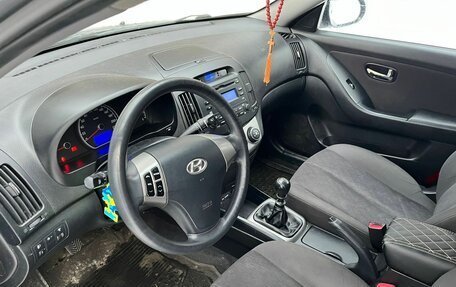 Hyundai Elantra IV, 2010 год, 670 000 рублей, 2 фотография