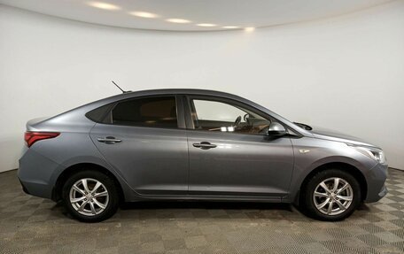 Hyundai Solaris II рестайлинг, 2017 год, 1 249 000 рублей, 5 фотография