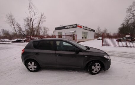 KIA cee'd I рестайлинг, 2010 год, 830 000 рублей, 3 фотография