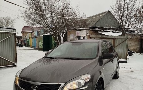 KIA cee'd I рестайлинг, 2010 год, 830 000 рублей, 4 фотография