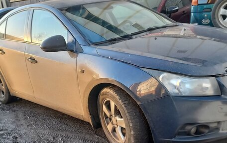 Chevrolet Cruze II, 2010 год, 500 000 рублей, 5 фотография