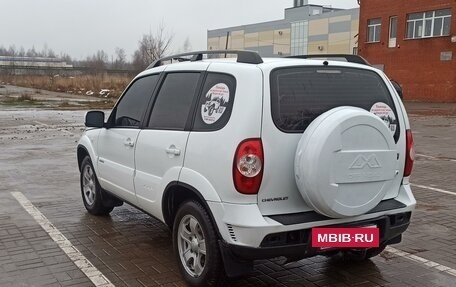 Chevrolet Niva I рестайлинг, 2012 год, 610 000 рублей, 7 фотография