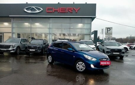 Hyundai Solaris II рестайлинг, 2012 год, 955 000 рублей, 3 фотография