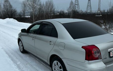 Toyota Avensis III рестайлинг, 2008 год, 920 000 рублей, 2 фотография