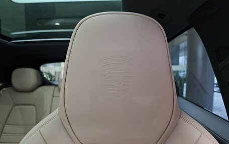 Porsche Cayenne III, 2022 год, 11 000 000 рублей, 18 фотография