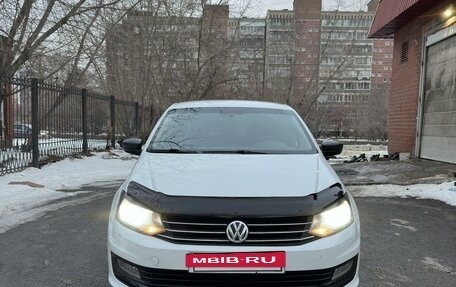 Volkswagen Polo VI (EU Market), 2017 год, 749 000 рублей, 2 фотография