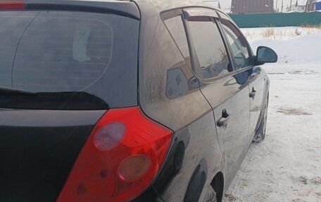 KIA cee'd I рестайлинг, 2008 год, 650 000 рублей, 10 фотография