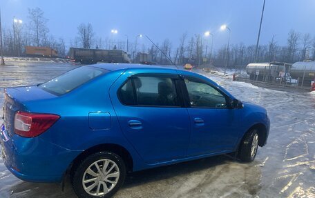 Renault Logan II, 2015 год, 830 000 рублей, 2 фотография