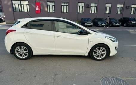 Hyundai i30 II рестайлинг, 2012 год, 995 000 рублей, 4 фотография