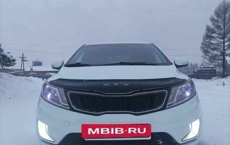 KIA Rio III рестайлинг, 2013 год, 995 000 рублей, 13 фотография