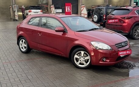 KIA cee'd I рестайлинг, 2010 год, 930 000 рублей, 2 фотография