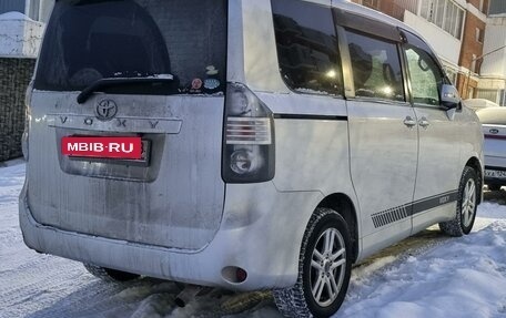 Toyota Voxy II, 2008 год, 1 280 000 рублей, 4 фотография