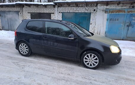 Volkswagen Golf V, 2004 год, 520 000 рублей, 4 фотография