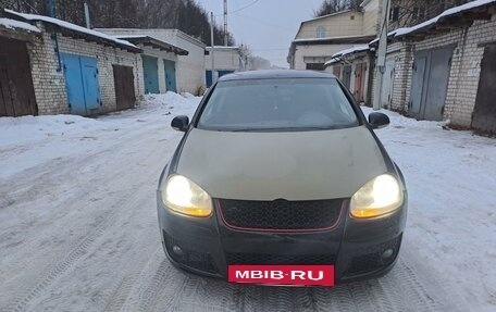 Volkswagen Golf V, 2004 год, 520 000 рублей, 6 фотография