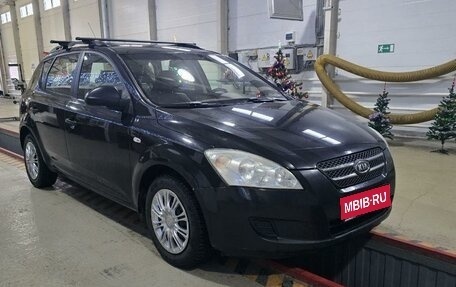 KIA cee'd I рестайлинг, 2009 год, 590 000 рублей, 1 фотография