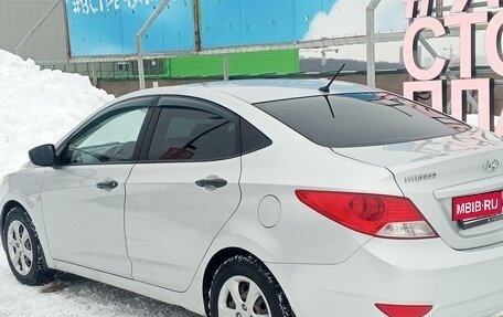 Hyundai Solaris II рестайлинг, 2013 год, 785 000 рублей, 2 фотография