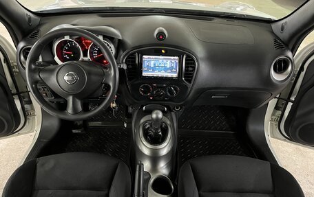 Nissan Juke II, 2011 год, 825 000 рублей, 17 фотография