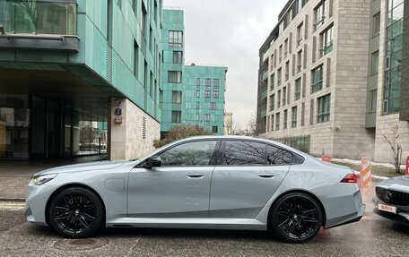 BMW M5, 2024 год, 27 500 000 рублей, 4 фотография