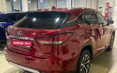 Lexus RX IV рестайлинг, 2020 год, 5 197 000 рублей, 3 фотография