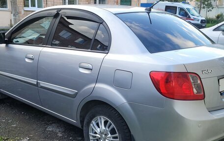 KIA Rio II, 2011 год, 875 000 рублей, 2 фотография