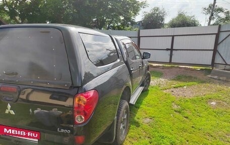 Mitsubishi L200 IV рестайлинг, 2011 год, 1 420 000 рублей, 3 фотография