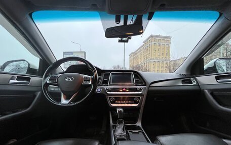 Hyundai Sonata VII, 2017 год, 2 000 000 рублей, 9 фотография