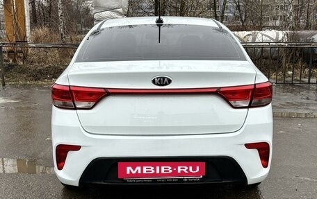 KIA Rio IV, 2018 год, 1 250 000 рублей, 8 фотография