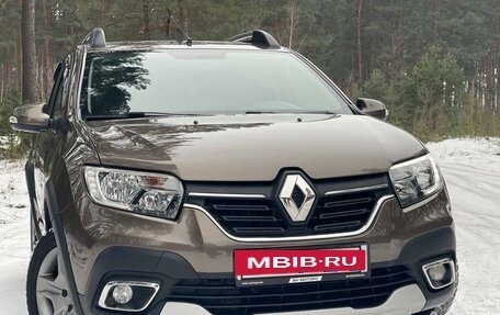 Renault Sandero II рестайлинг, 2021 год, 1 395 000 рублей, 4 фотография