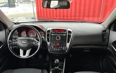 KIA cee'd I рестайлинг, 2010 год, 749 000 рублей, 16 фотография