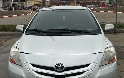 Toyota Yaris III рестайлинг, 2008 год, 850 000 рублей, 1 фотография