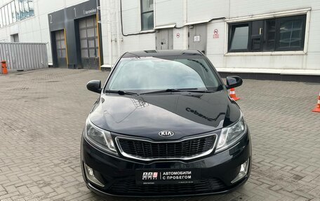 KIA Rio III рестайлинг, 2013 год, 890 000 рублей, 2 фотография