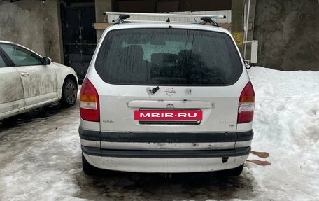 Opel Zafira A рестайлинг, 2002 год, 385 000 рублей, 3 фотография