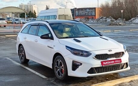 KIA cee'd III, 2019 год, 2 000 000 рублей, 8 фотография