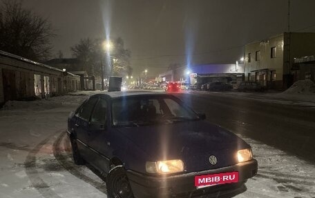 Volkswagen Passat B3, 1993 год, 160 000 рублей, 2 фотография