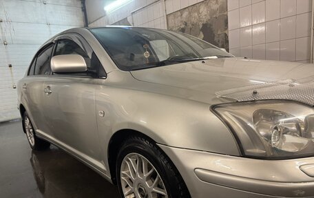 Toyota Avensis III рестайлинг, 2003 год, 650 000 рублей, 9 фотография